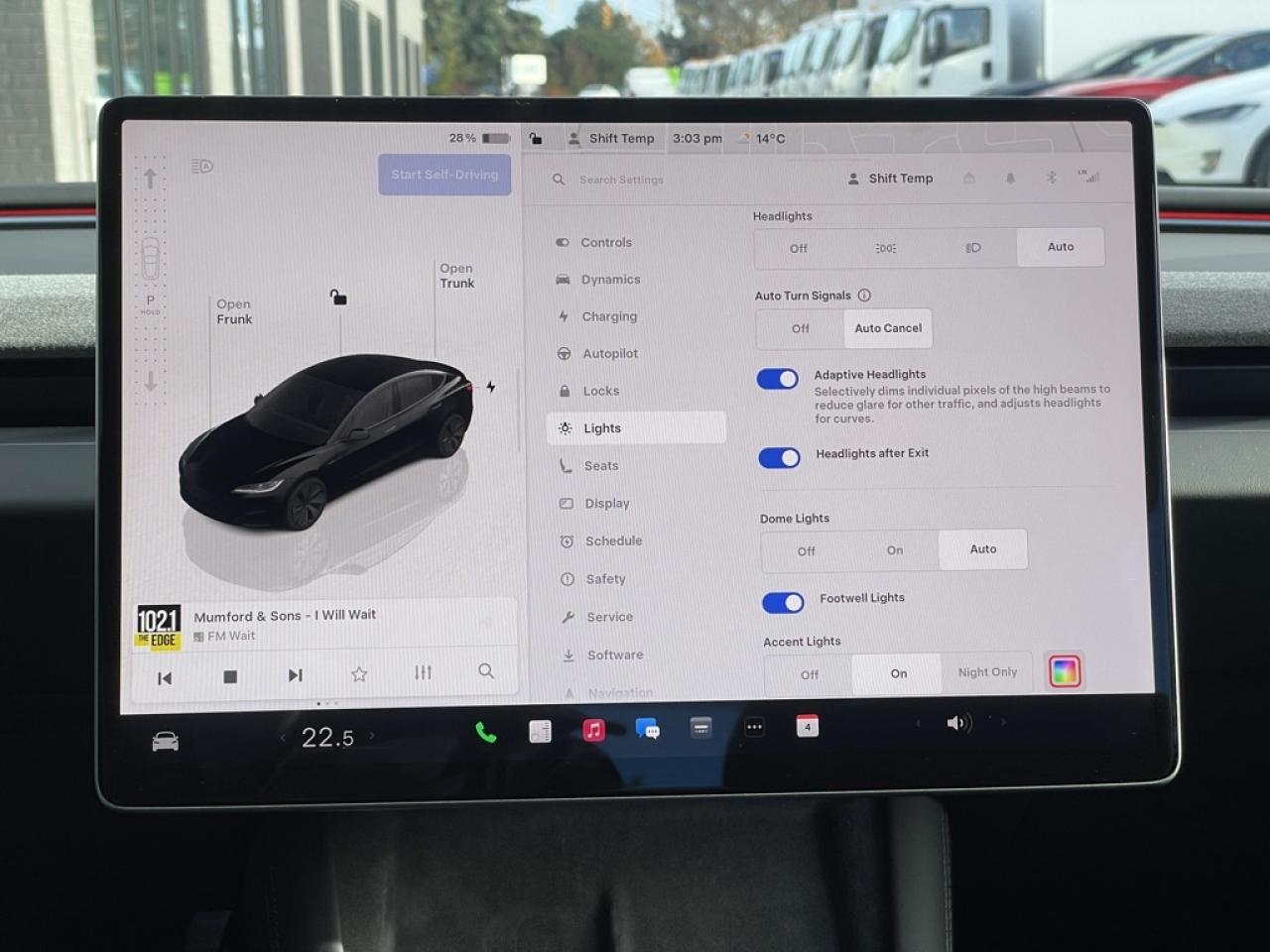2024 Tesla Model 3 RWD   1 Owner! Clean CARFAX! Photo