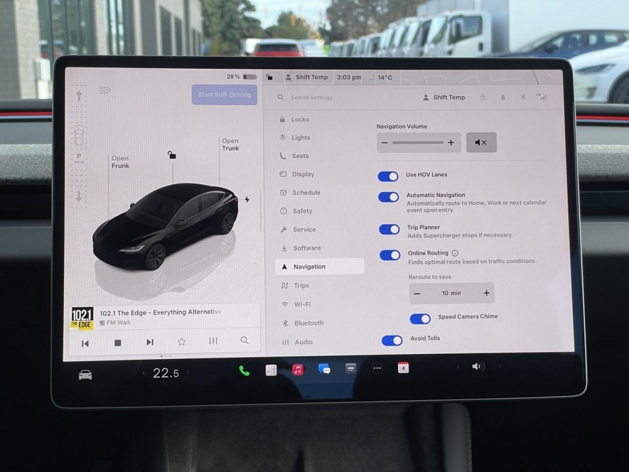 2024 Tesla Model 3 RWD   1 Owner! Clean CARFAX! Photo