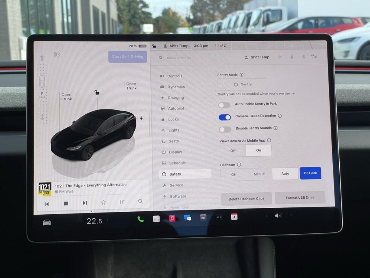 2024 Tesla Model 3 RWD   1 Owner! Clean CARFAX! Photo