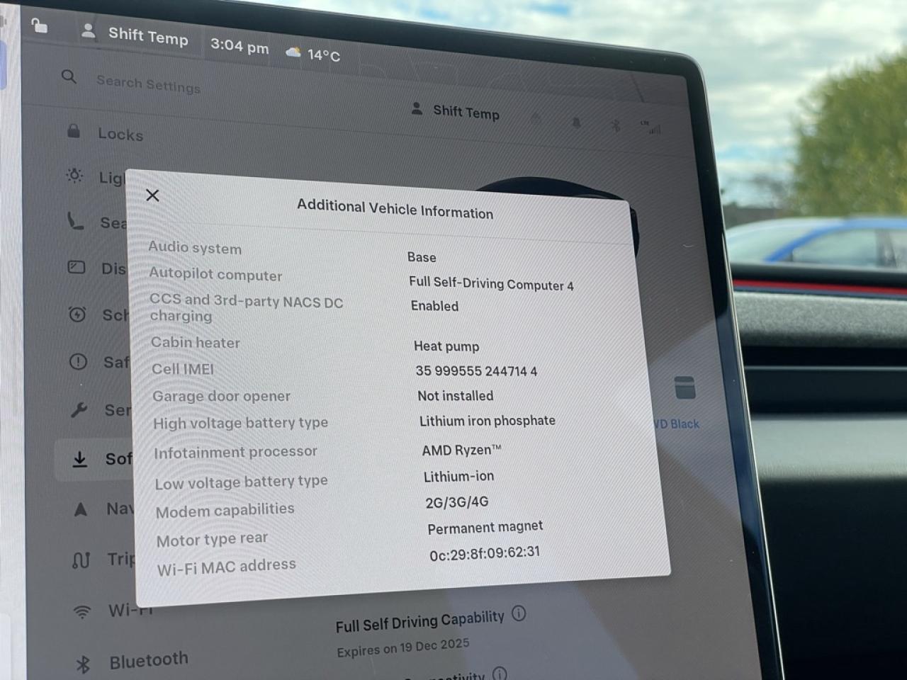 2024 Tesla Model 3 RWD   1 Owner! Clean CARFAX! Photo