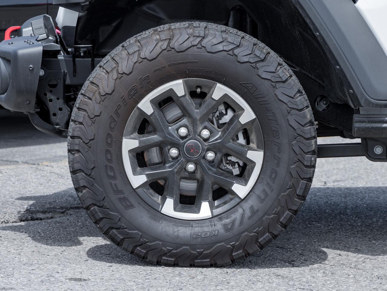 2025 Jeep Wrangler Leather  Technology Grp  Safety Grp    Winch Grp Photo