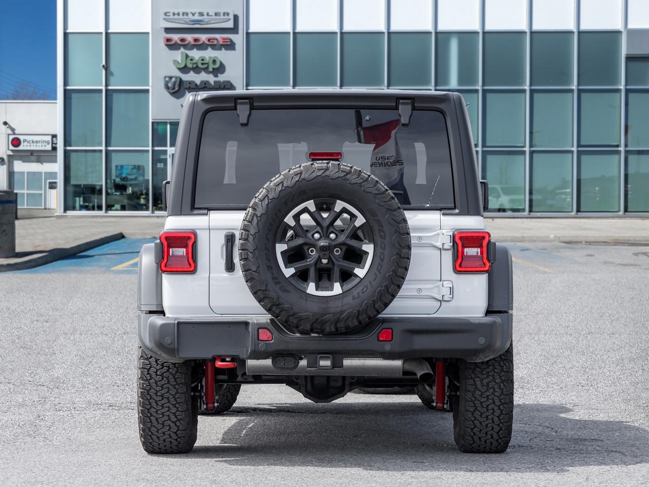 2025 Jeep Wrangler Leather  Technology Grp  Safety Grp    Winch Grp Photo