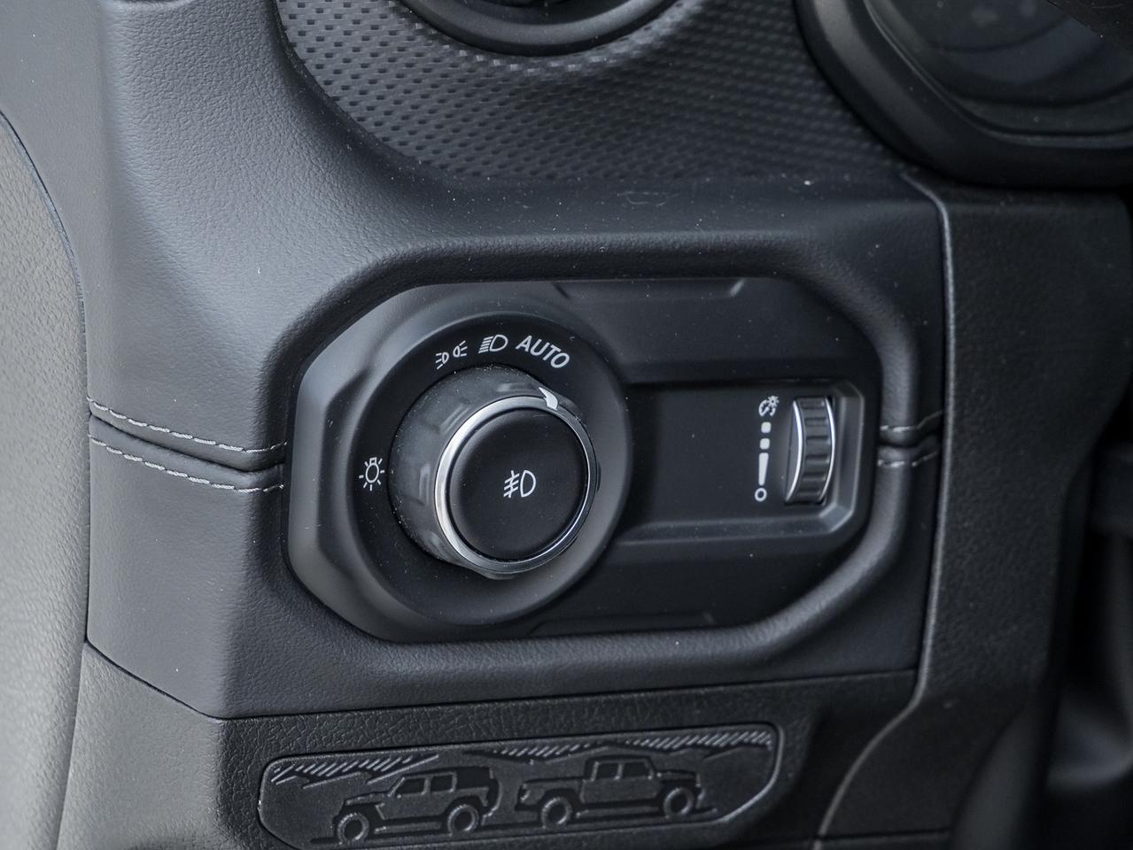 2025 Jeep Wrangler Leather  Technology Grp  Safety Grp    Winch Grp Photo