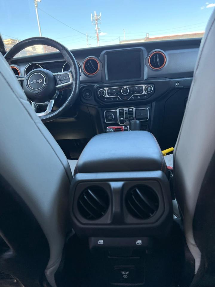 2021 Jeep Wrangler 4X4, MOJAVE DESERT-RATED PKG, OFF-ROAD SUSPENSION Photo