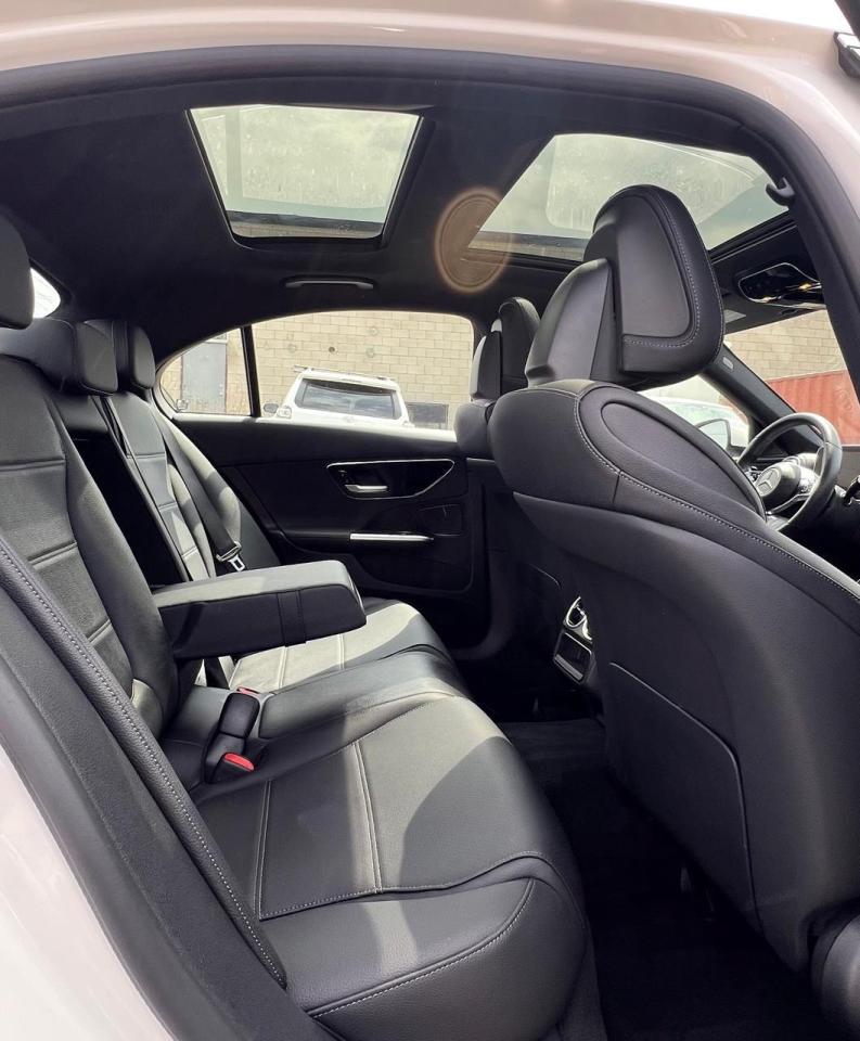 2023 Mercedes-Benz C-Class C 300, 4 MATIC, NAVI, CAMERA, PANO ROOF, LEATHER, Photo