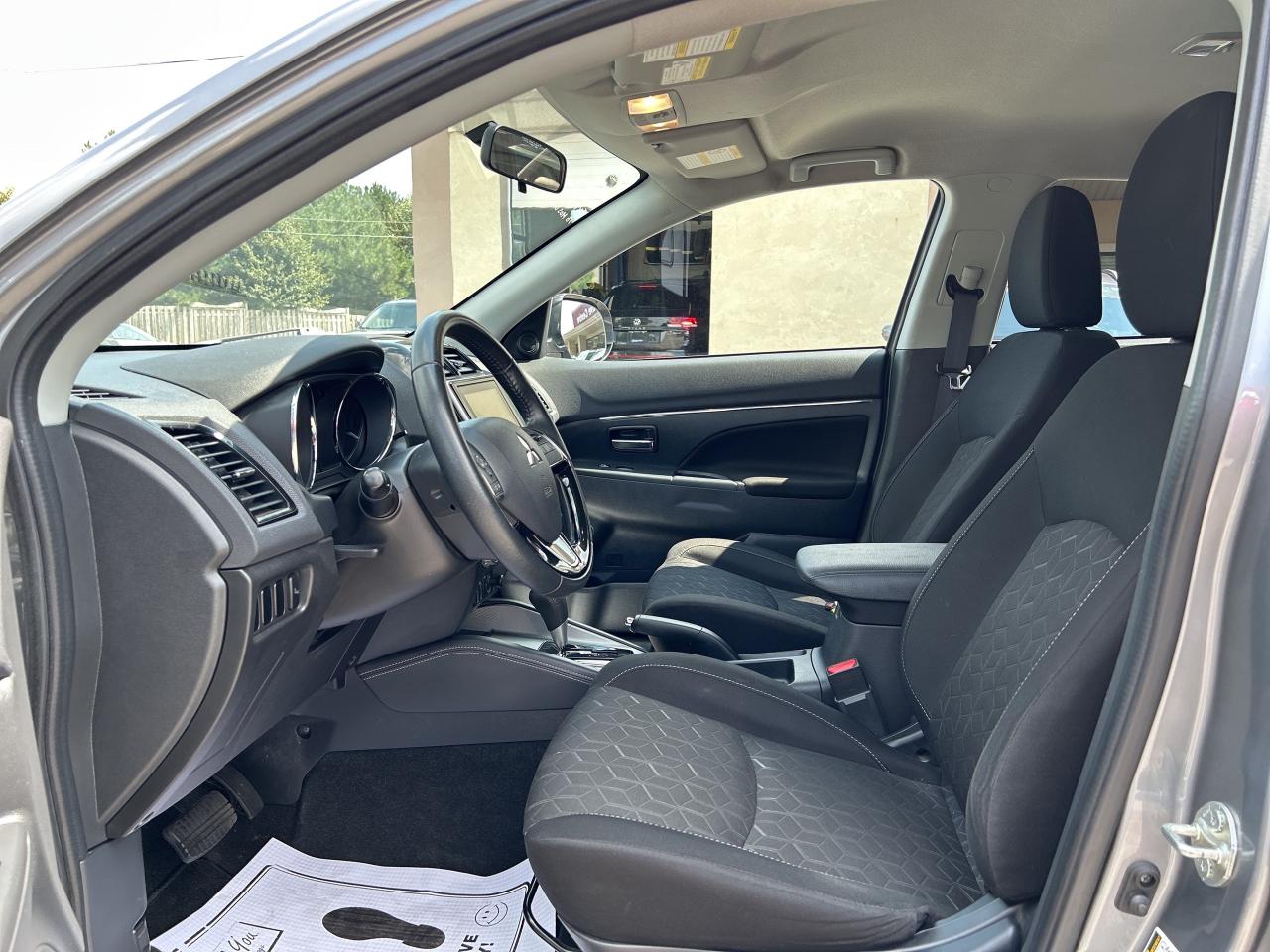 2020 Mitsubishi RVR SE AWD/BLIND SPOT WARNING/HEATED SEATS CALL PICTON Photo