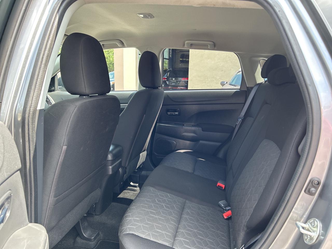 2020 Mitsubishi RVR SE AWD/BLIND SPOT WARNING/HEATED SEATS CALL PICTON Photo