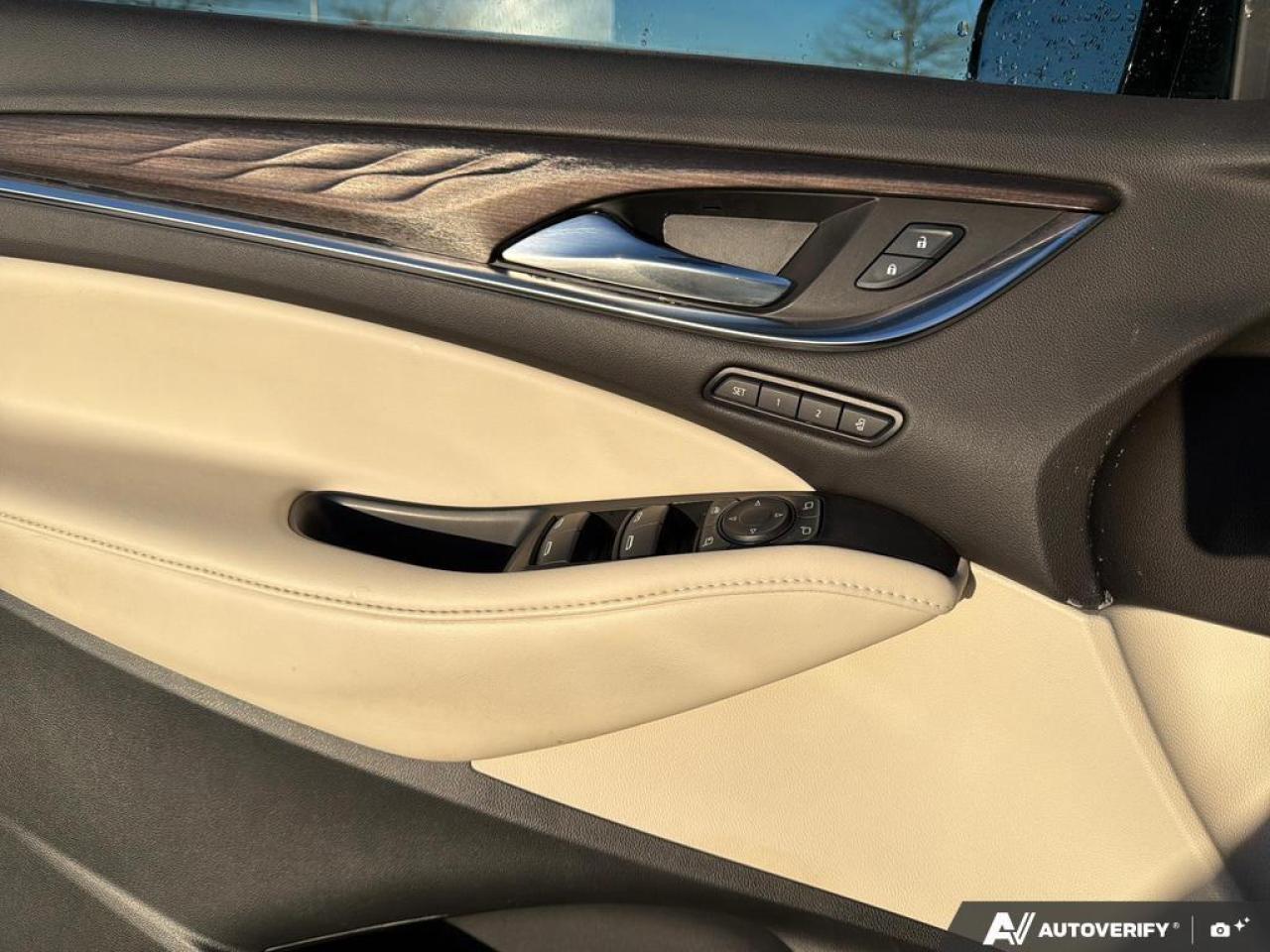 2024 Buick Enclave Avenir   LEATHER   SUNROOF   HTD WHEEL   BOSE Photo