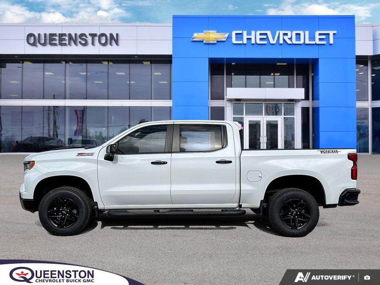 2022 Chevrolet Silverado 1500 LT Trail Boss   4 NEW TIRES   TONNEAU   SUNROOF Photo