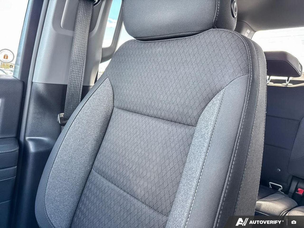 2024 Chevrolet SILVERADO 2500HD LT   KEYLESS ENTRY   6.6L GAS   CARPLAY Photo