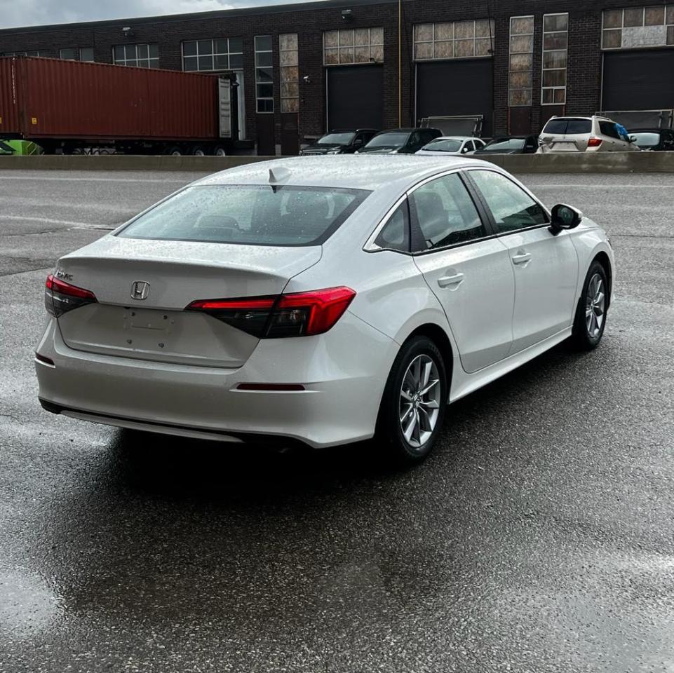 2024 Honda Civic Sedan EX CVT, SUNROOF, BACKUP CAM, HEATED SEATS Photo