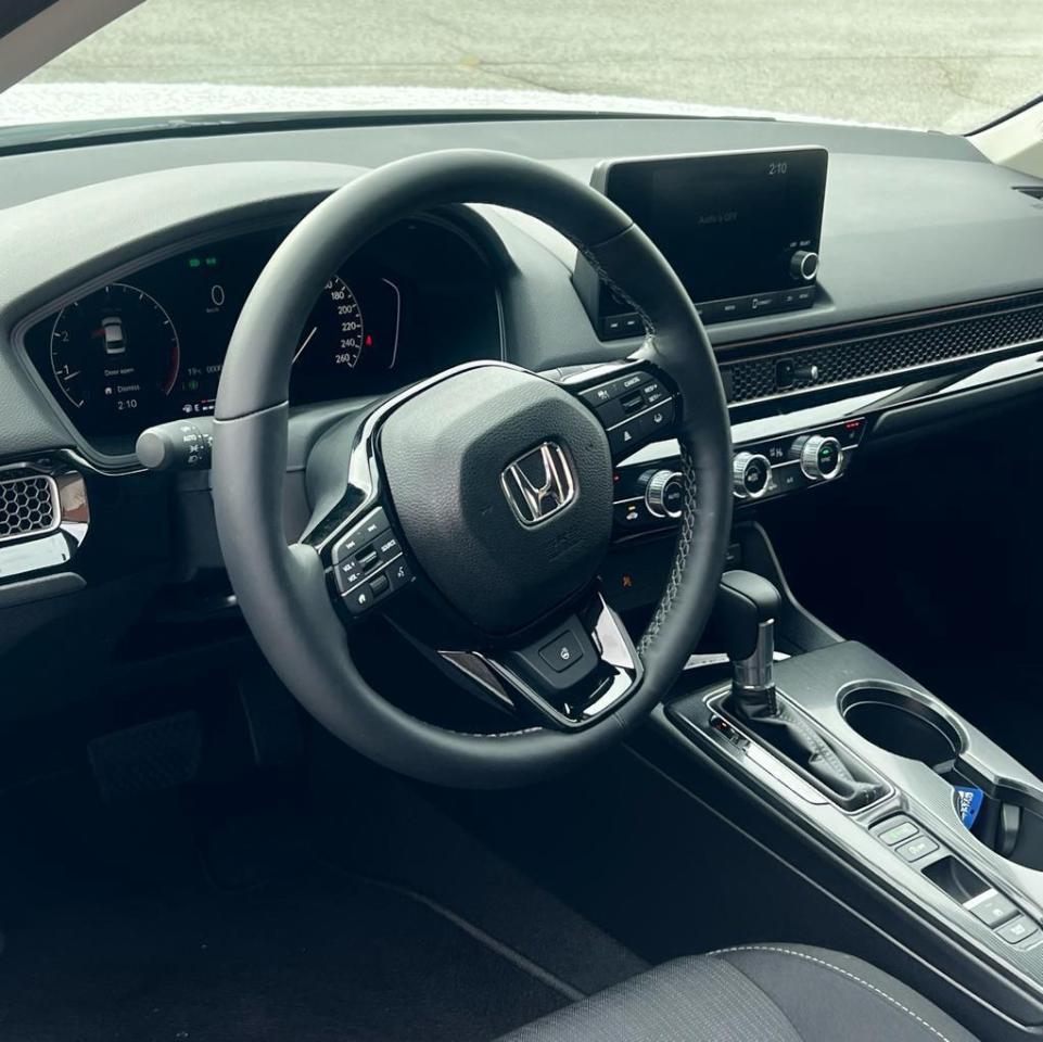 2024 Honda Civic Sedan EX CVT, SUNROOF, BACKUP CAM, HEATED SEATS Photo