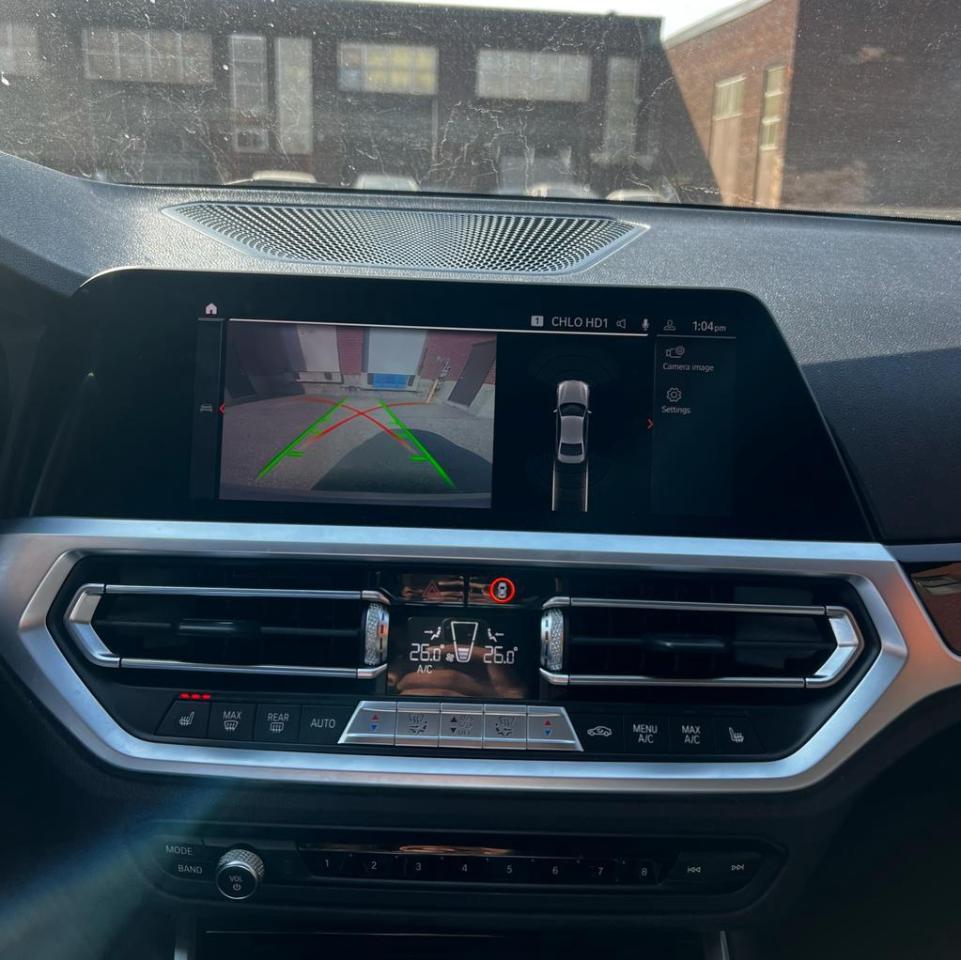 2019 BMW 3 Series 330X DRIVE, SUNROOF, LEATHER INTERIOR, ALLOYS Photo