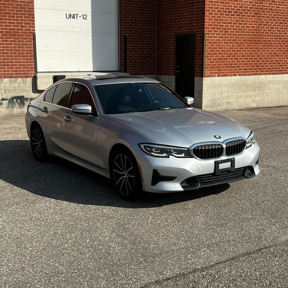 2019 BMW 3 Series 330X DRIVE, SUNROOF, LEATHER INTERIOR, ALLOYS Photo
