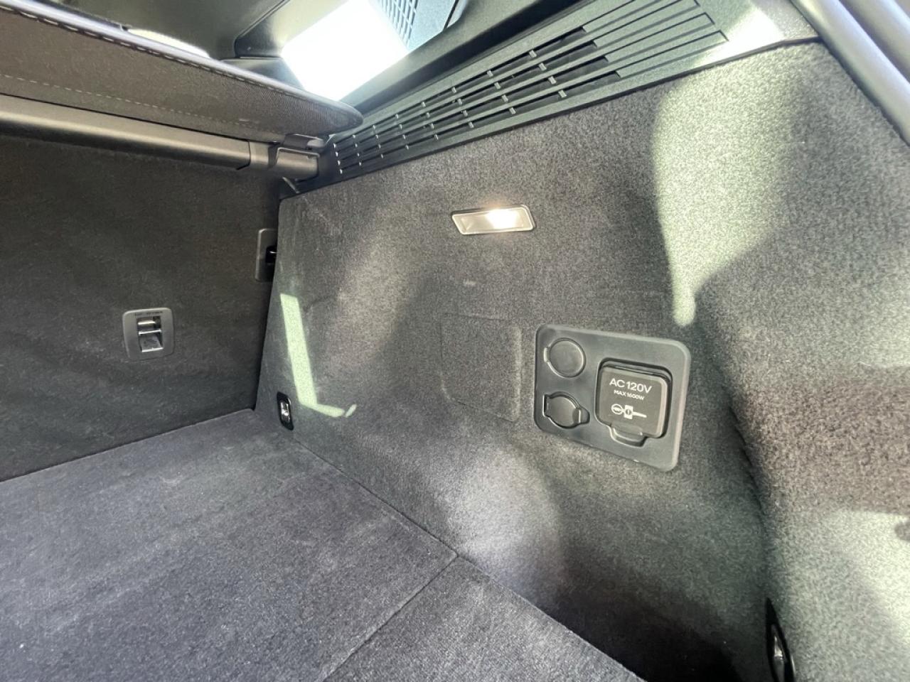 2023 Fisker Ocean EXTREME   AWD   1 Owner   2x Keys   Rare Wheels Photo