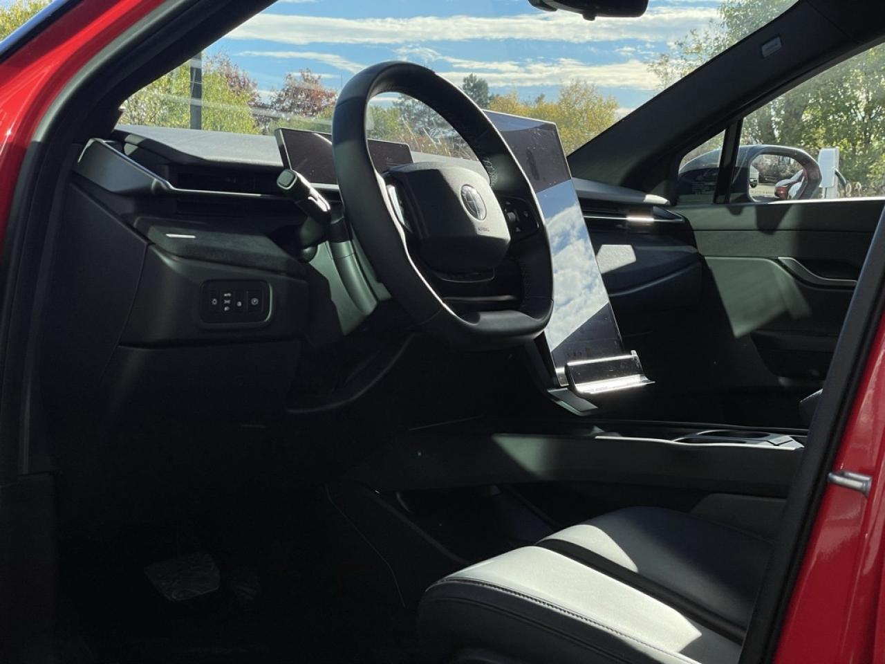 2023 Fisker Ocean EXTREME   AWD   1 Owner   2x Keys   Rare Wheels Photo