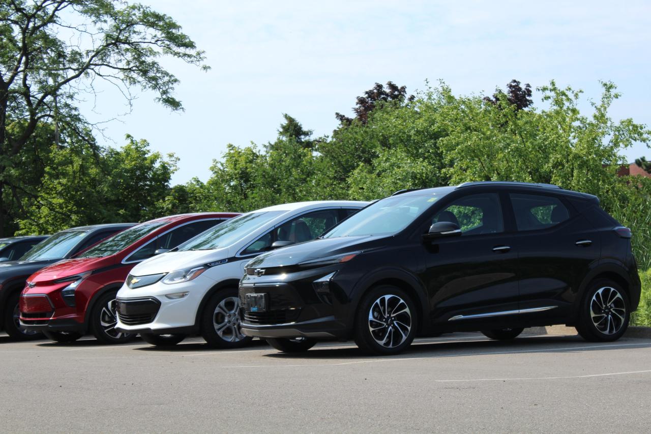 2023 Fisker Ocean EXTREME   AWD   1 Owner   2x Keys   Rare Wheels Photo