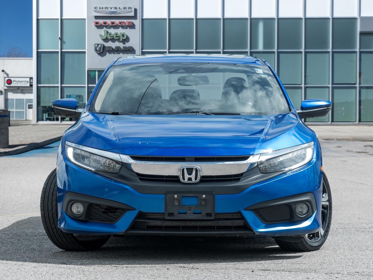 2017 Honda Civic 4dr CVT Touring  NAVI   ROOF CAMERA Photo