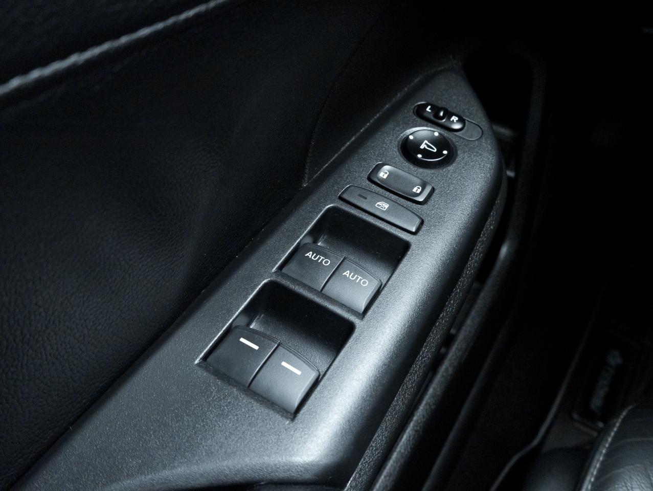 2017 Honda Civic 4dr CVT Touring  NAVI   ROOF CAMERA Photo