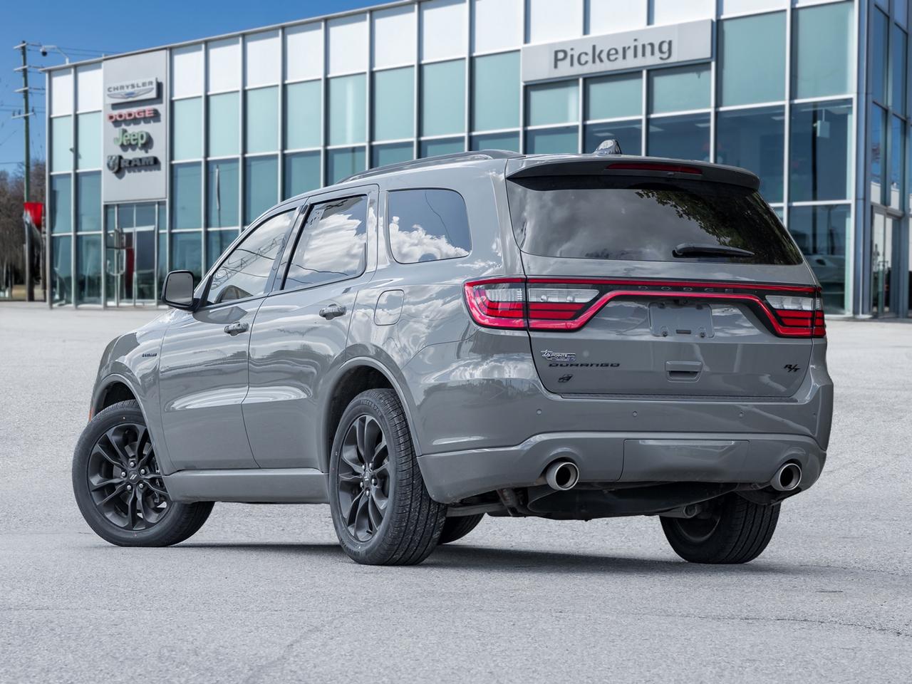 2023 Dodge Durango R-T Plus AWD Photo4