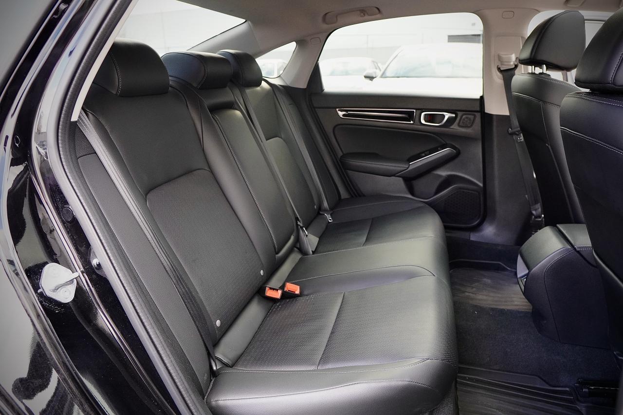 2024 Honda Civic Sedan TOURING, DRIVE ASSIST, LEATHER, NAVI, SUNROOF Photo