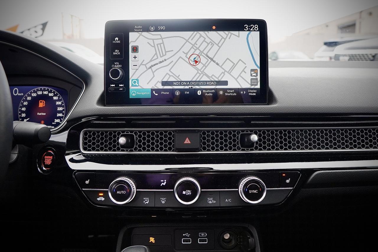 2024 Honda Civic Sedan TOURING, DRIVE ASSIST, LEATHER, NAVI, SUNROOF Photo