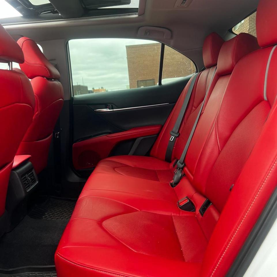 2019 Toyota Camry XSE, LEATHER,  MOONROOF, BACK UP CAM, PADDLE SHIFT Photo