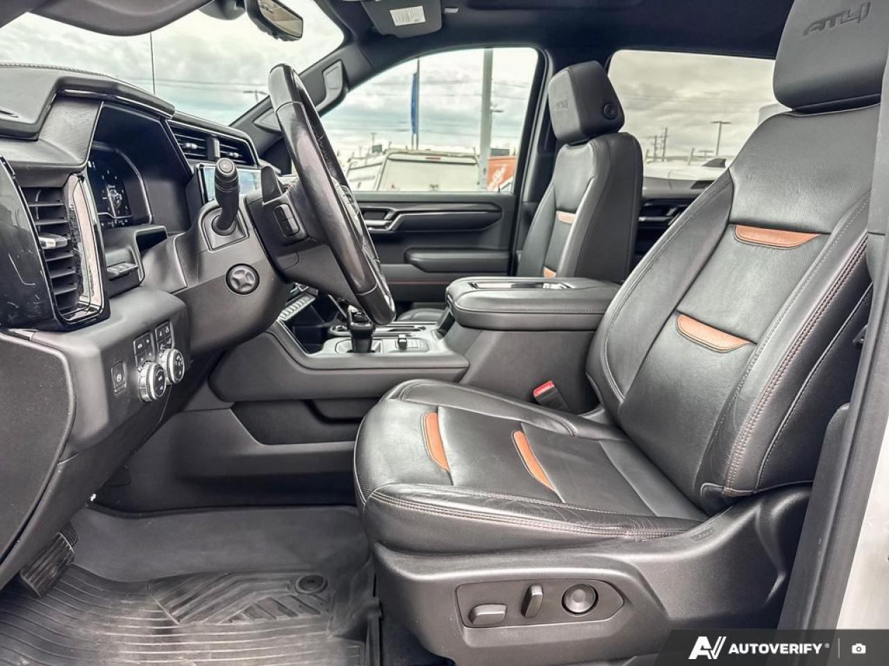 2022 GMC Sierra 1500 AT4   TONNEAU COVER   SUNROOF   6.2L V8 Photo