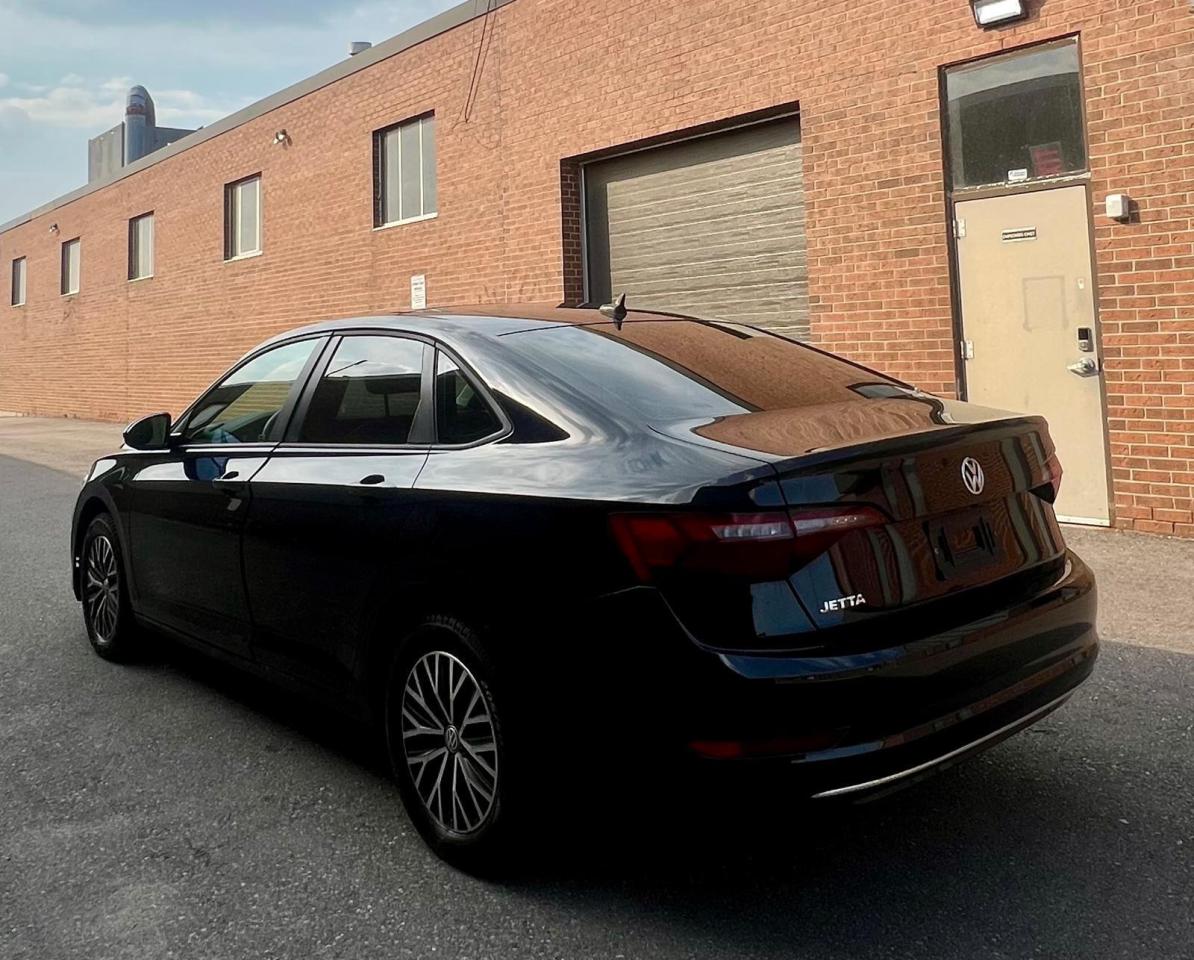 2020 Volkswagen Jetta HIGHLINE, FWD, SUNROOF, BACK CAMERA, LEATHER SEATS Photo