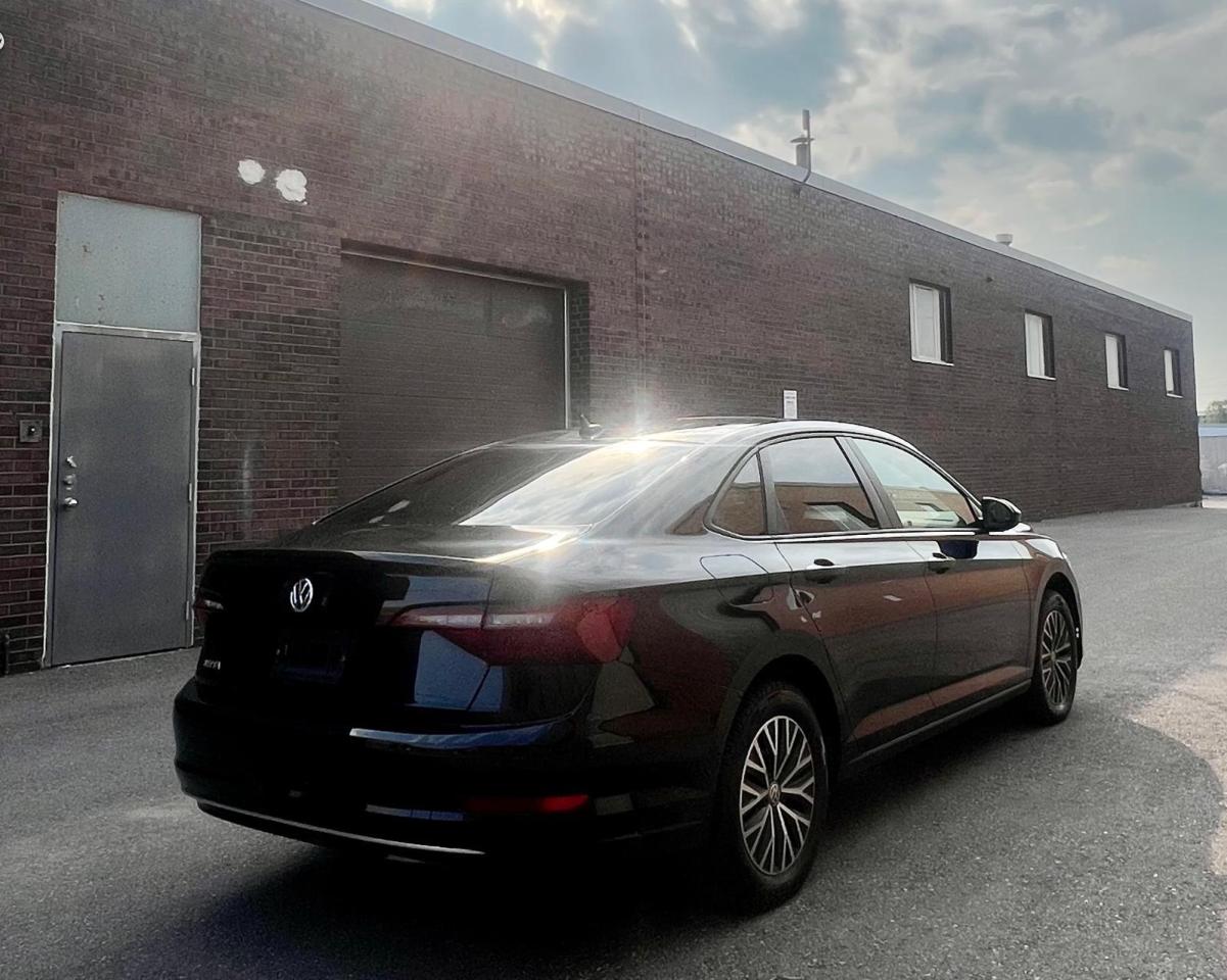 2020 Volkswagen Jetta HIGHLINE, FWD, SUNROOF, BACK CAMERA, LEATHER SEATS Photo
