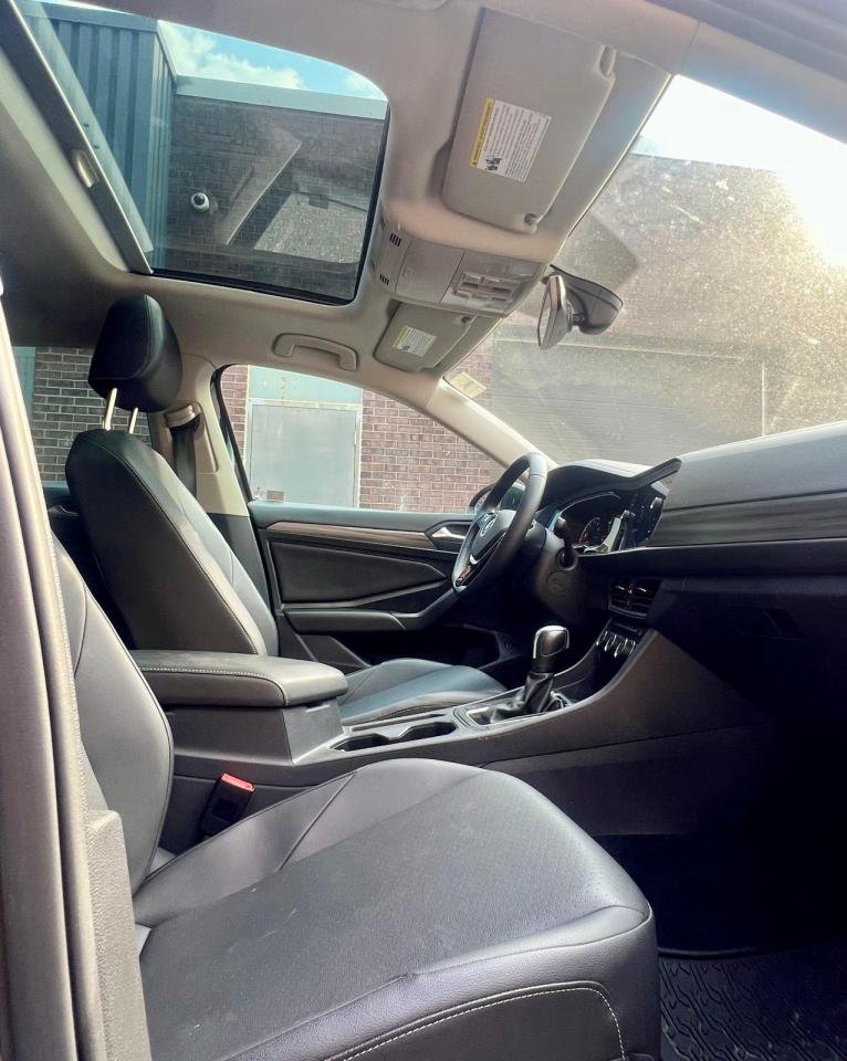 2020 Volkswagen Jetta HIGHLINE, FWD, SUNROOF, BACK CAMERA, LEATHER SEATS Photo