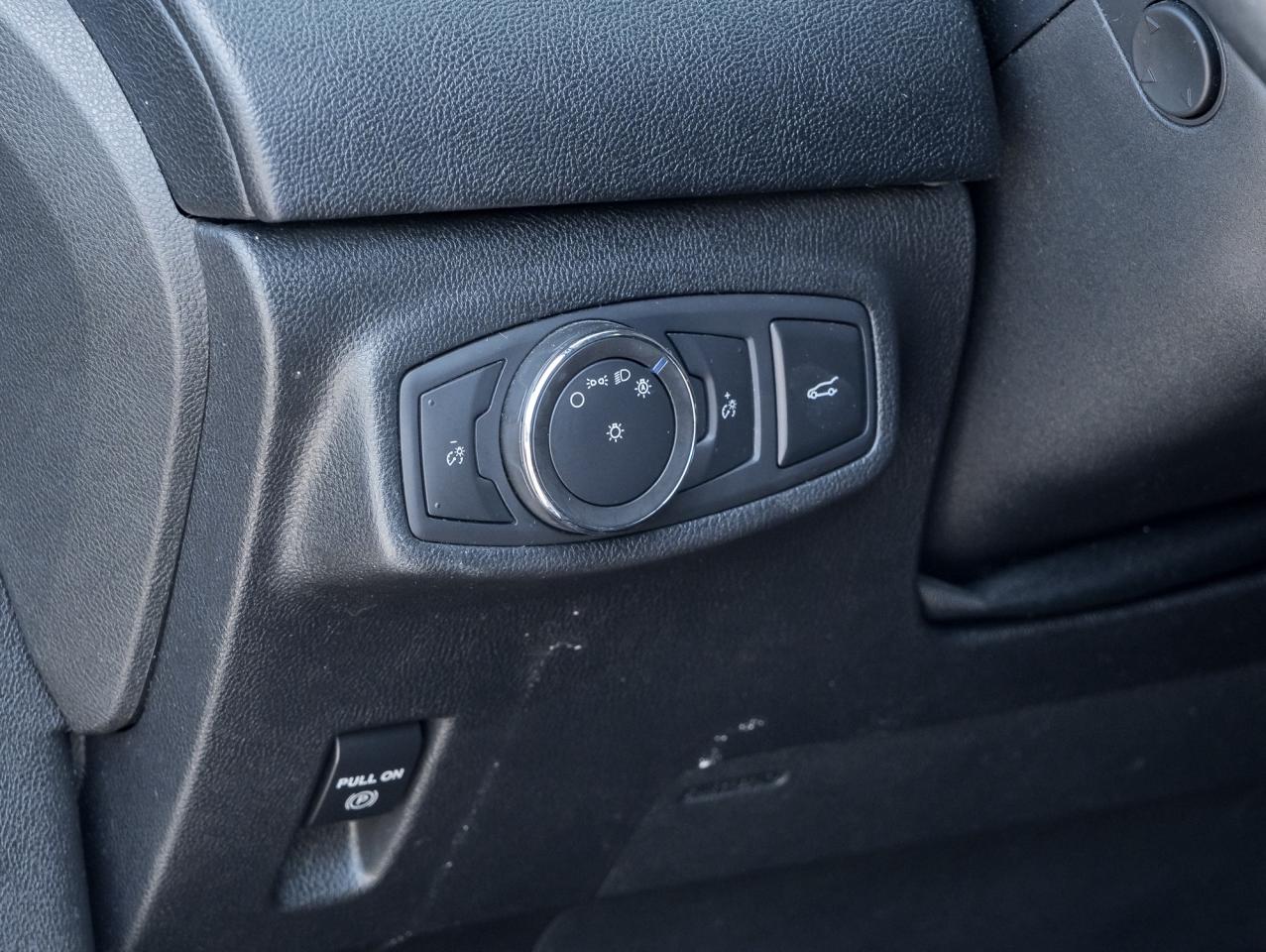 2019 Lincoln MKC AWD Reserve  NAVI  ROOF  LOW KMS Photo