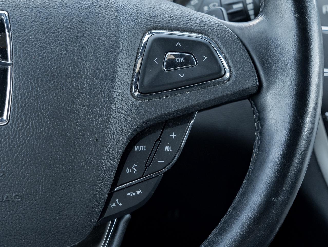 2019 Lincoln MKC AWD Reserve  NAVI  ROOF  LOW KMS Photo