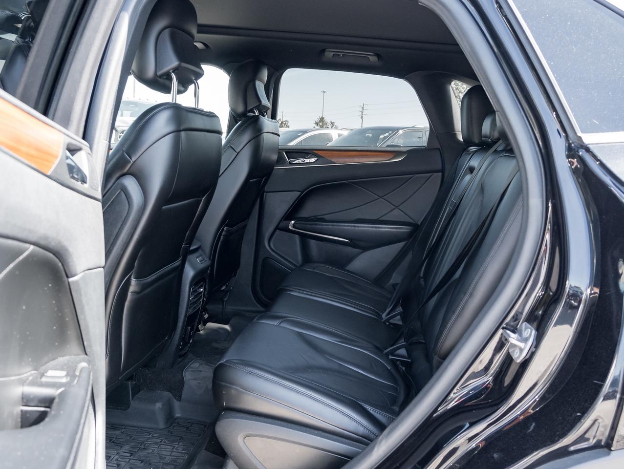 2019 Lincoln MKC AWD Reserve  NAVI  ROOF  LOW KMS Photo