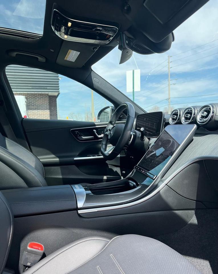 2022 Mercedes-Benz C-Class 4MATIC, AMG PACK, NAVI, BACK UP CAM, PANO ROOF, Photo