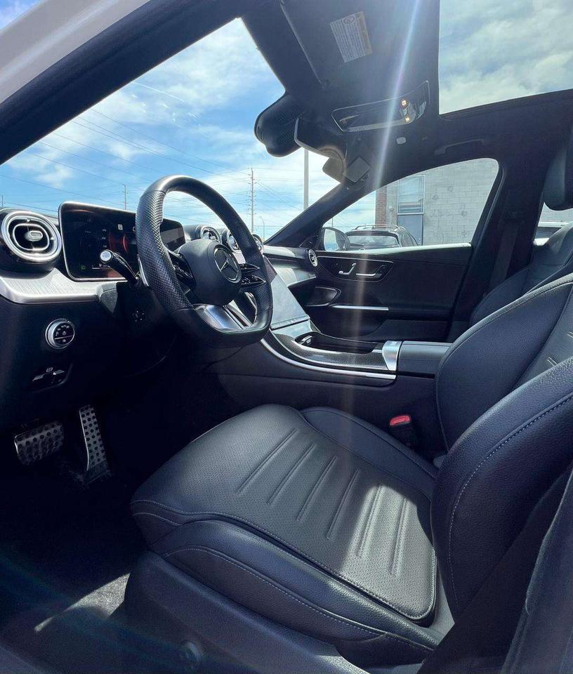 2022 Mercedes-Benz C-Class 4MATIC, AMG PACK, NAVI, BACK UP CAM, PANO ROOF, Photo