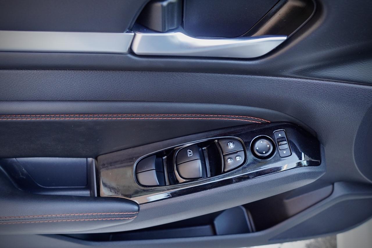 2023 Nissan Altima SR AWD, SUNROOF, LEATHER, HEATED SEATS, CAMERA Photo