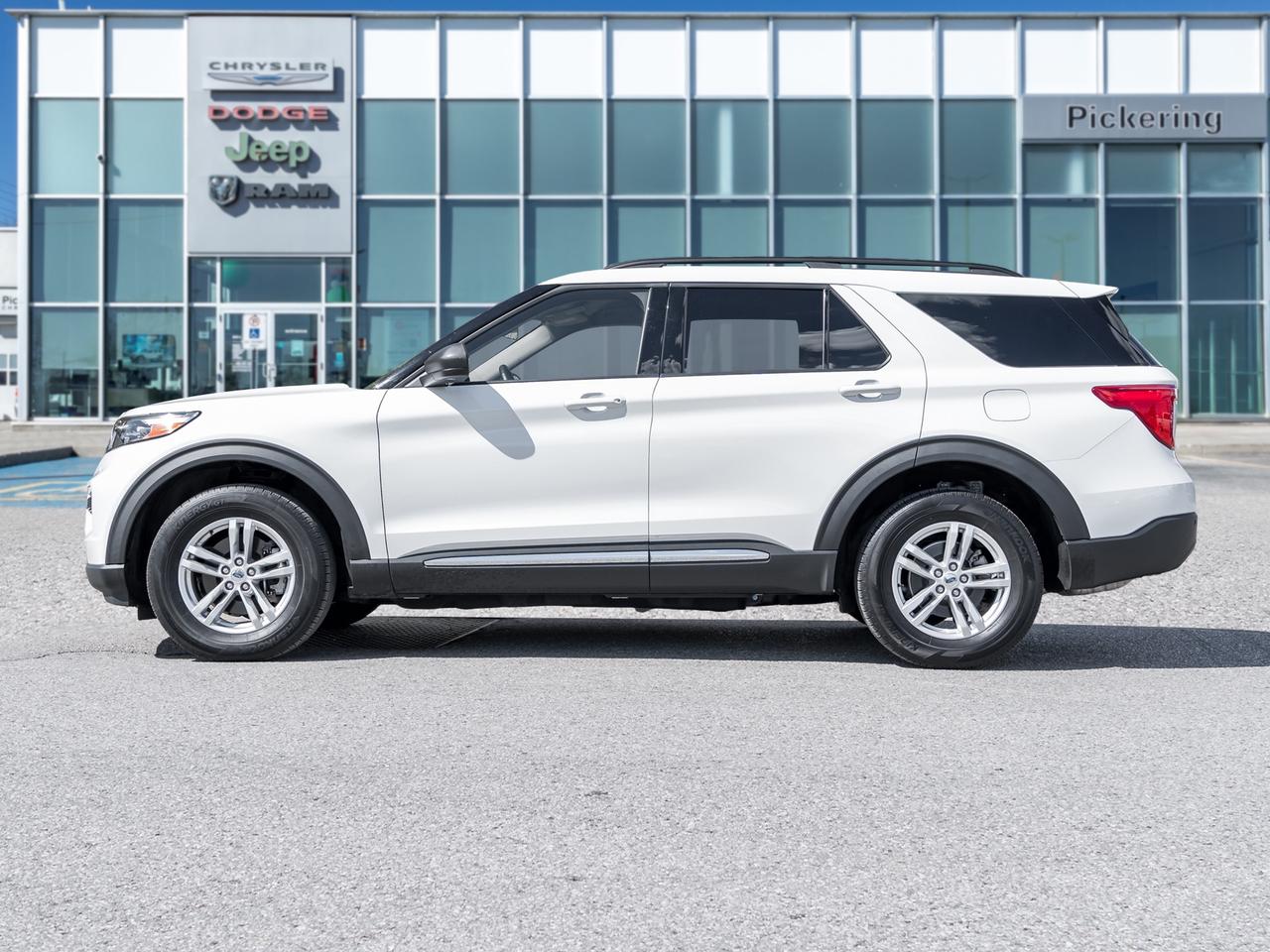 2022 Ford Explorer XLT 4WD   NAVI Photo
