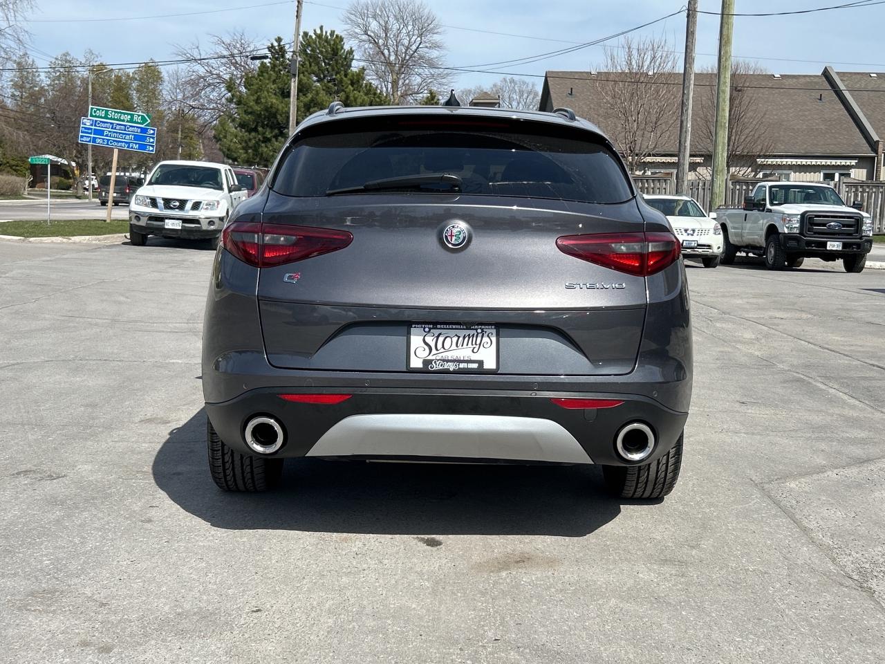 2018 Alfa Romeo Stelvio Sport AWD/LEATHER/NAV/ROOF ***CALL 613-961-8848 Photo3