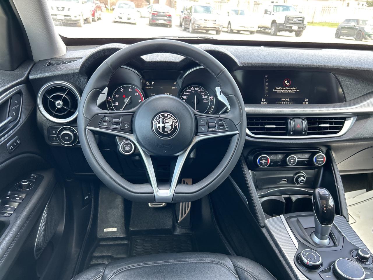 2018 Alfa Romeo Stelvio Sport AWD/LEATHER/NAV/ROOF ***CALL 613-961-8848 Photo