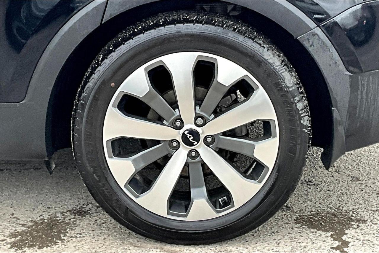 2022 Kia Telluride SX Limited AWD   Nappa Leather   Dual Sunroof Photo