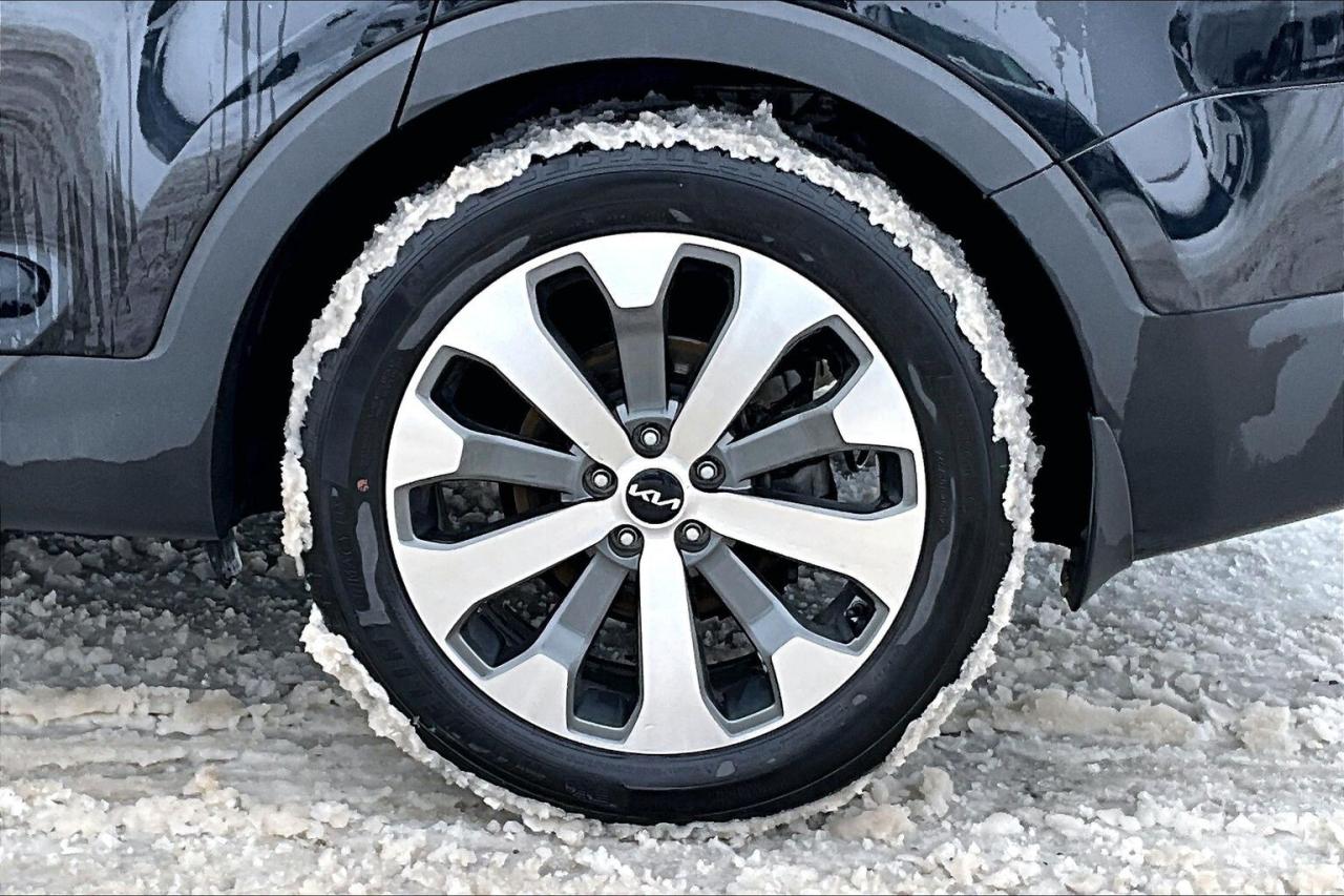 2022 Kia Telluride SX LIMITED   TOP OF LINE   NAVIGATION   PANO ROOF Photo