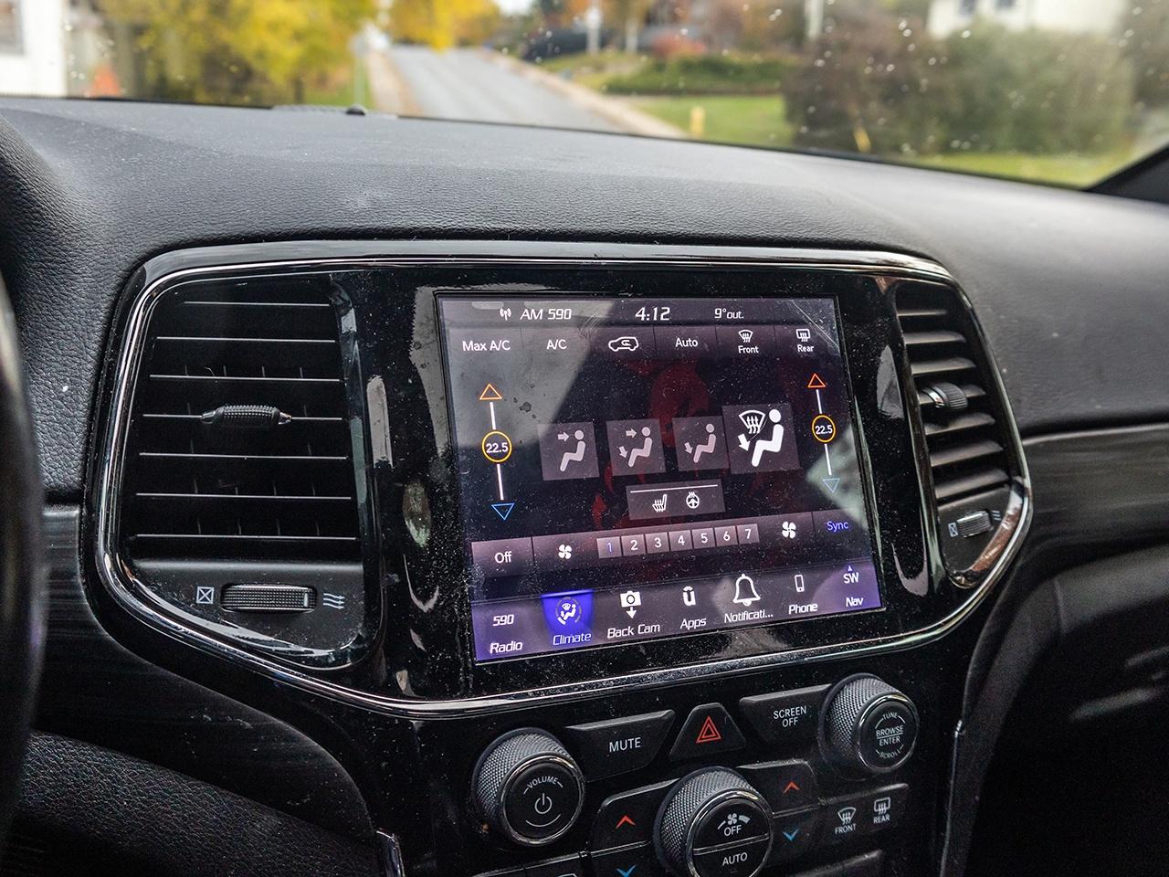 2019 Jeep Grand Cherokee ALTITUDE 4X4 Photo