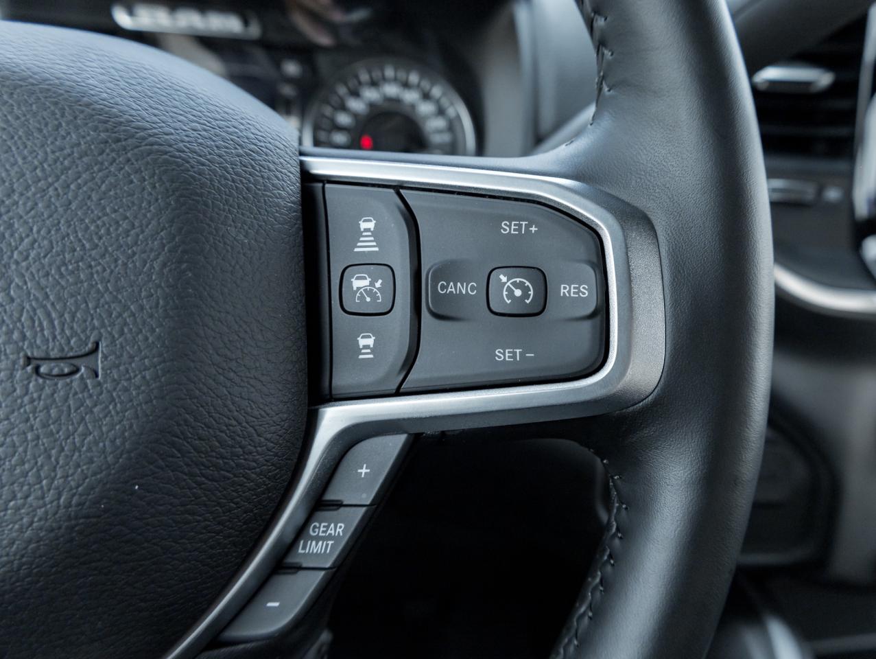 2024 RAM 2500 Big Horn 4x4 Crew Cab 6'4  Box Photo