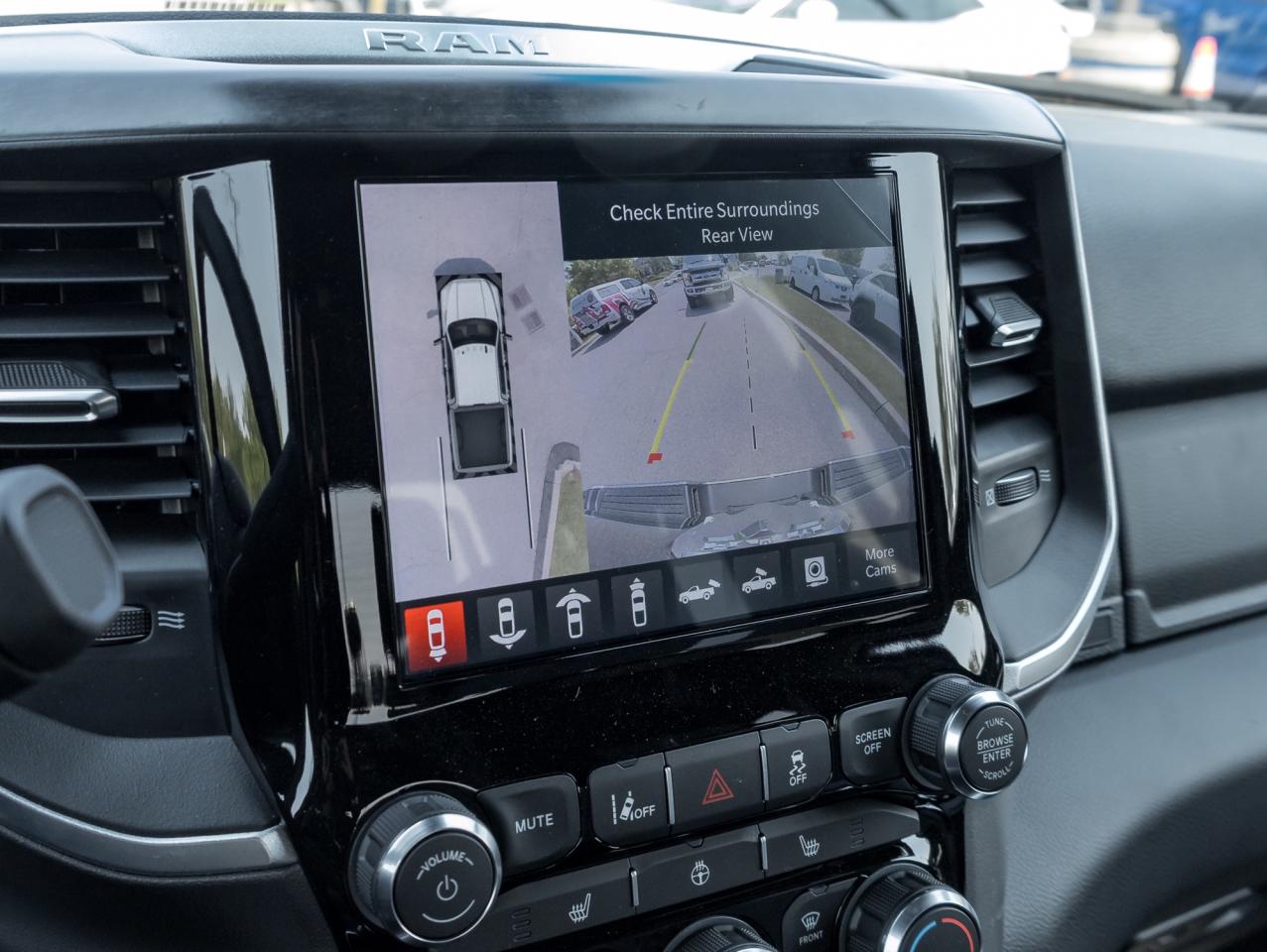 2024 RAM 2500 Big Horn 4x4 Crew Cab 6'4  Box Photo