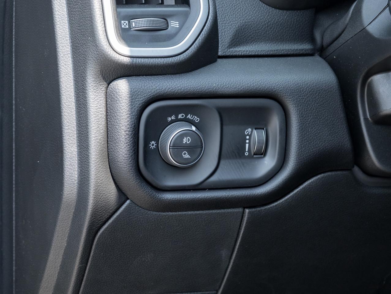 2024 RAM 2500 Big Horn 4x4 Crew Cab 6'4  Box Photo