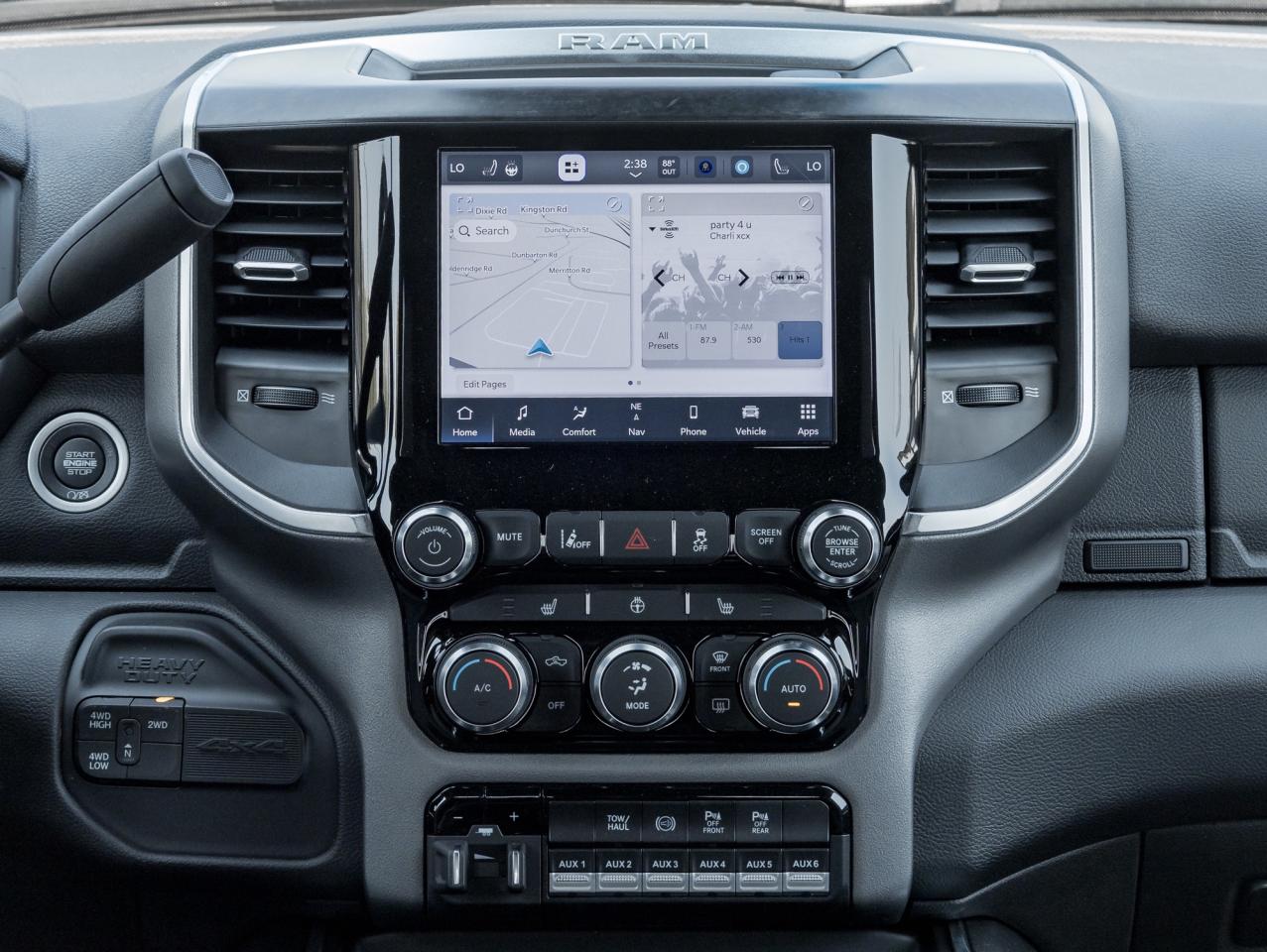 2024 RAM 2500 Big Horn 4x4 Crew Cab 6'4  Box Photo