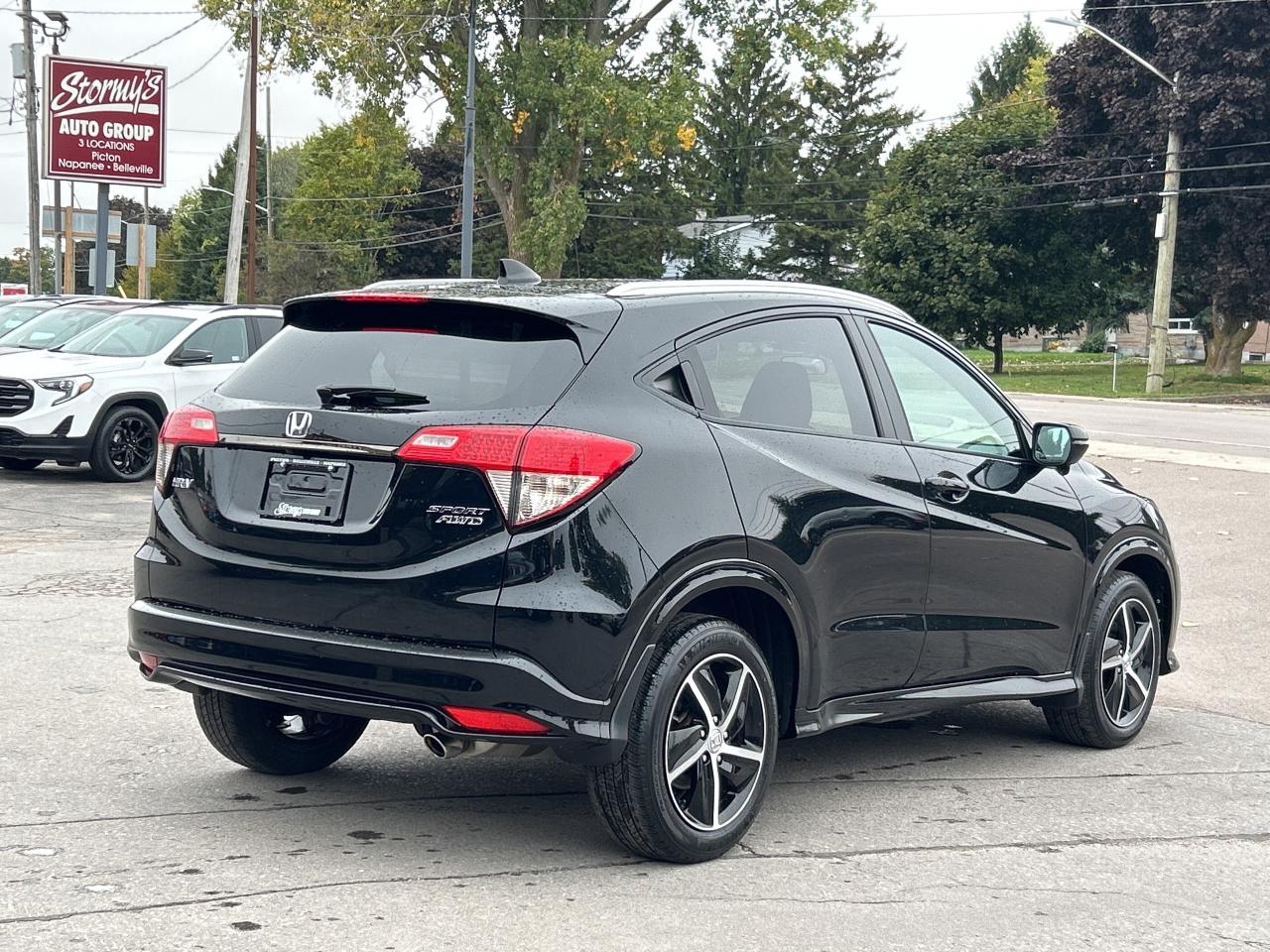 2021 Honda HR-V Sport  AWD/REMOTE START/SUNROOF CALL 613-961-8848 Photo