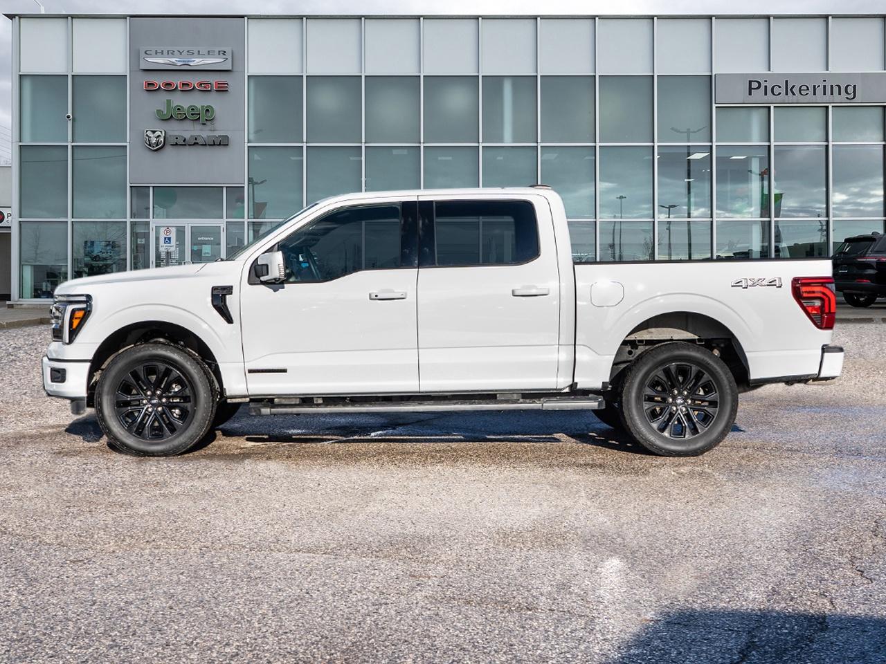 2025 Ford F-150 LARIAT  3.5L PowerBoost Full-Hybrid V6 Photo2