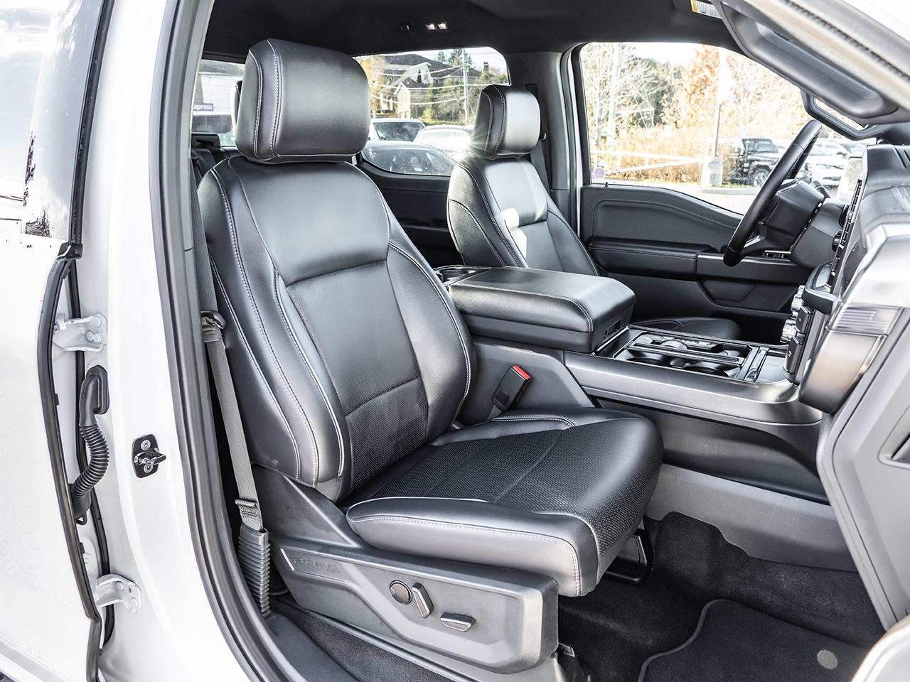 2025 Ford F-150 LARIAT  3.5L PowerBoost Full-Hybrid V6 Photo